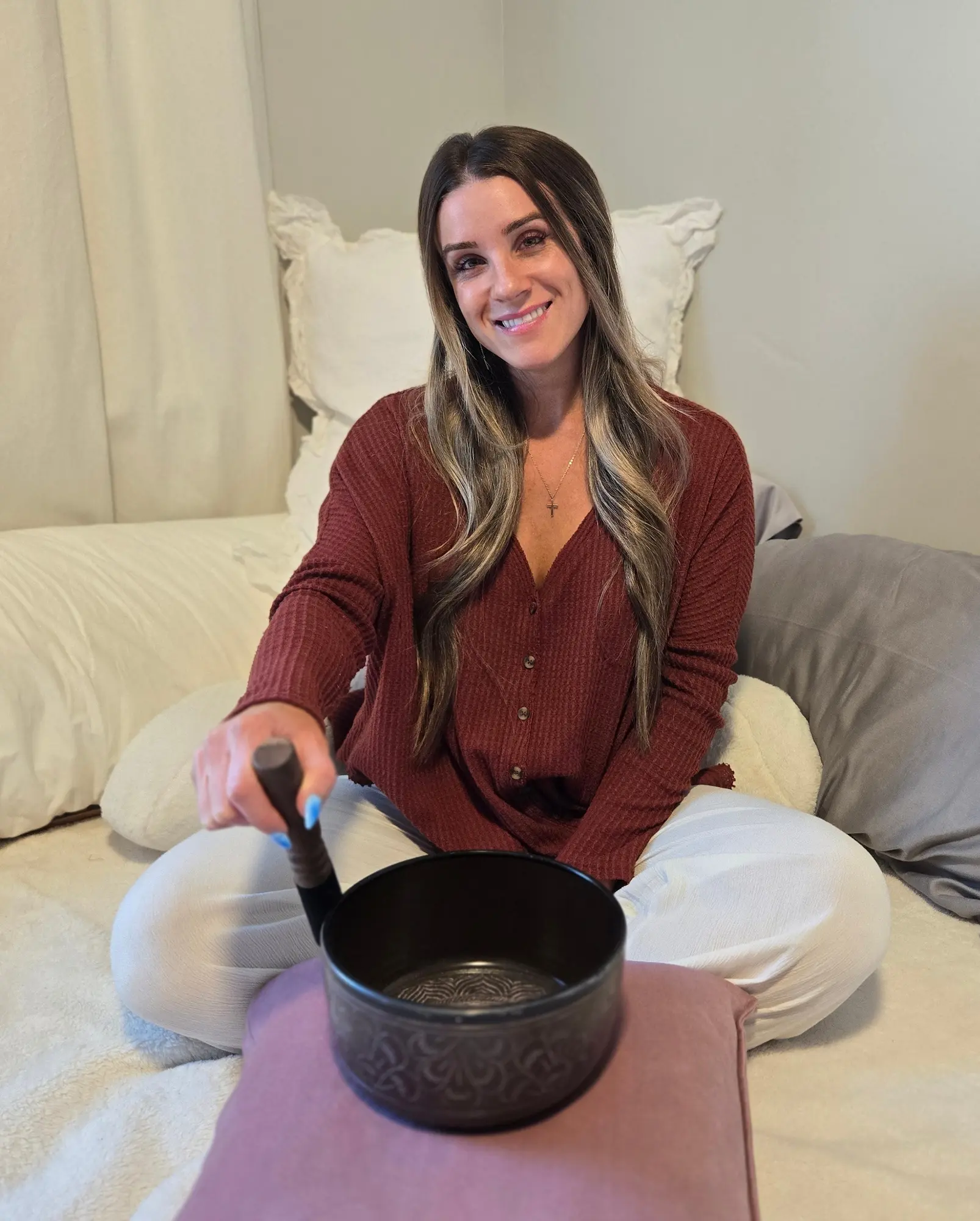 Lauren — Breathwork & Sound Healing